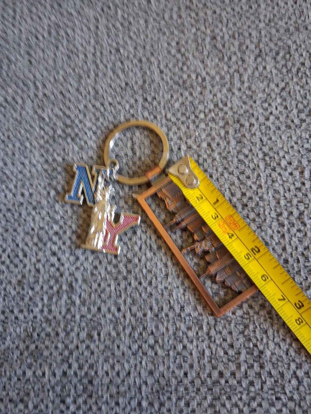 NYC Souvenir Keychain with Statue of Liberty and Skyline Charm